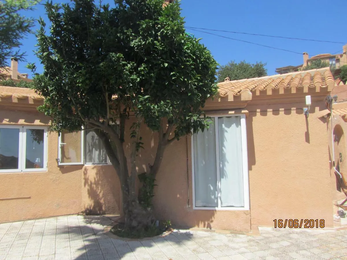 Cedra 5, Holiday Home, Cosy Apartment Turre