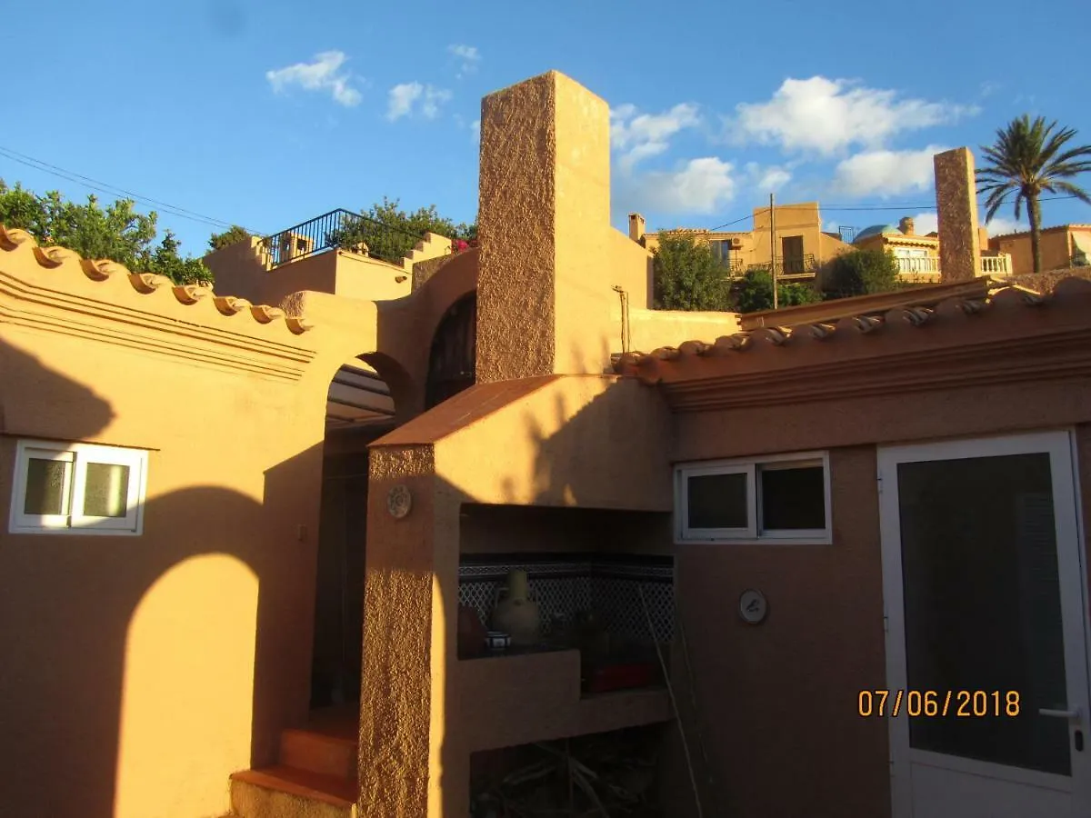 Cedra 5, Holiday Home, Cosy Apartment Turre